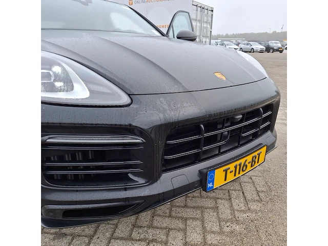 Personenauto, porsche, cayenne coupe 3.0 e-hybrid, 2023 - afbeelding 49 van  52