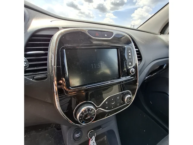 Personenauto renault, captur 0.9 tce dynamique, bouwjaar 2016 - afbeelding 9 van  28