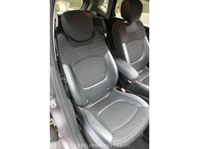 Personenauto renault, captur 1.5 dci dynamique automaat, bouwjaar 2017 - afbeelding 44 van  64