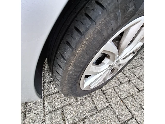 Personenauto renault, clio 0.9 tce intens, bouwjaar 2019 - afbeelding 18 van  40