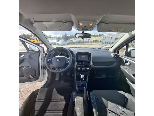 Personenauto renault, clio 0.9 tce zen, wit, bouwjaar 2018 - afbeelding 3 van  32