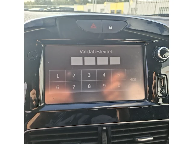 Personenauto renault, clio 0.9 tce zen, wit, bouwjaar 2018 - afbeelding 5 van  32