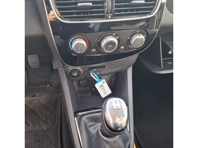 Personenauto renault, clio 0.9 tce zen, wit, bouwjaar 2018 - afbeelding 6 van  32