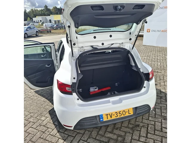 Personenauto renault, clio 0.9 tce zen, wit, bouwjaar 2018 - afbeelding 14 van  32