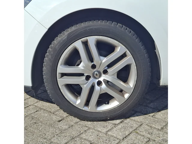 Personenauto renault, clio 0.9 tce zen, wit, bouwjaar 2018 - afbeelding 16 van  32
