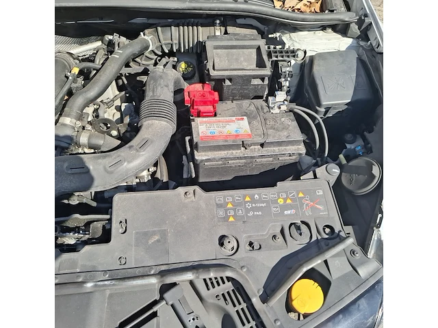 Personenauto renault, clio 0.9 tce zen, wit, bouwjaar 2018 - afbeelding 25 van  32