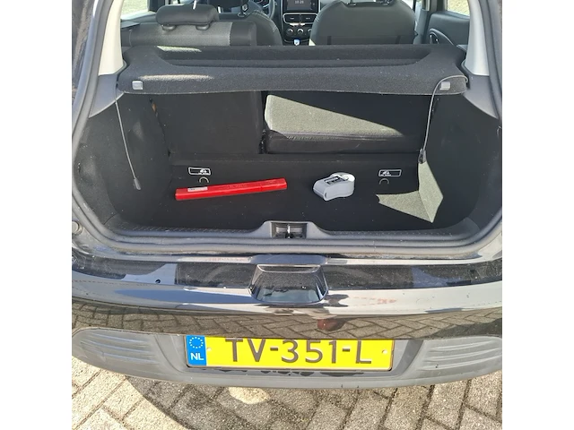 Personenauto renault , clio 0.9 tce zen, zwart, bouwjaar 2018 - afbeelding 8 van  30