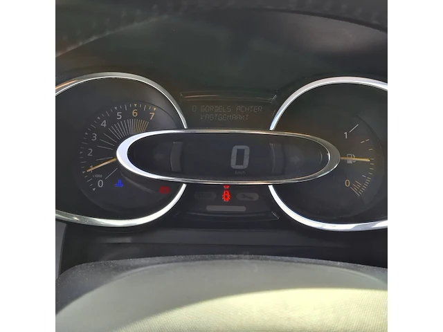 Personenauto renault, clio 0.9 tce, zwart, bouwjaar 2013 - afbeelding 13 van  54
