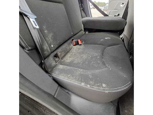 Personenauto renault, clio 0.9 tce, zwart, bouwjaar 2013 - afbeelding 27 van  54