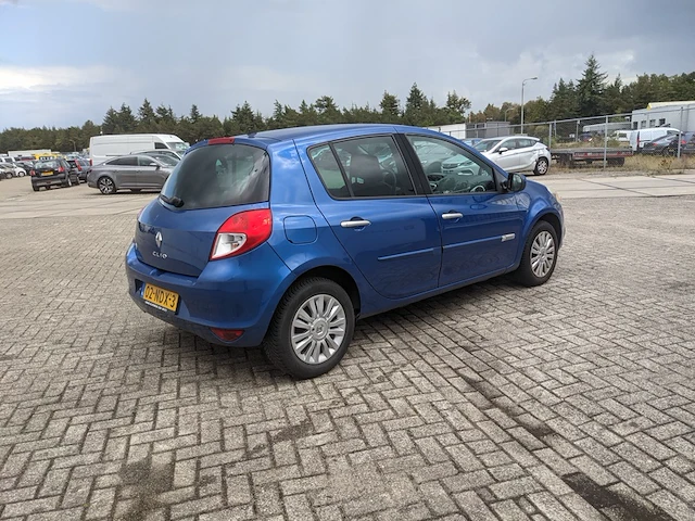 Personenauto, renault, clio 1.2 tce collection, 2010 - afbeelding 46 van  49