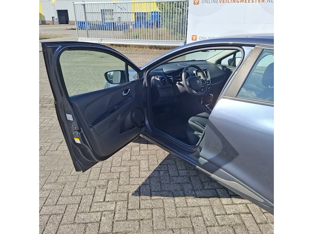 Personenauto renault, clio 1.2 tce zen, grijs, bouwjaar 2017 - afbeelding 2 van  26