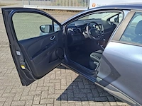 Personenauto renault, clio 1.2 tce zen, grijs, bouwjaar 2017 - afbeelding 2 van  26