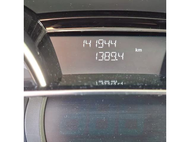 Personenauto renault, clio 1.2 tce zen, grijs, bouwjaar 2017 - afbeelding 4 van  26