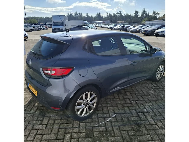 Personenauto renault, clio 1.2 tce zen, grijs, bouwjaar 2017 - afbeelding 22 van  26