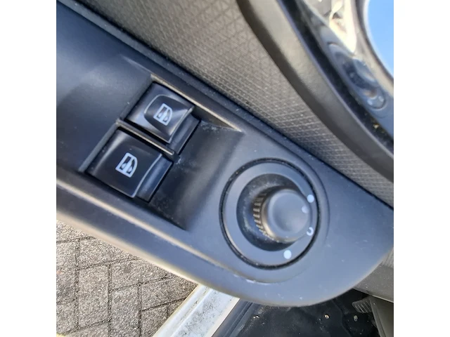 Personenauto renault, clio 1.5 dci ecco, bouwjaar 2015 - afbeelding 15 van  31