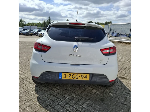 Personenauto renault, clio 1.5 dci ecco, bouwjaar 2015 - afbeelding 27 van  31