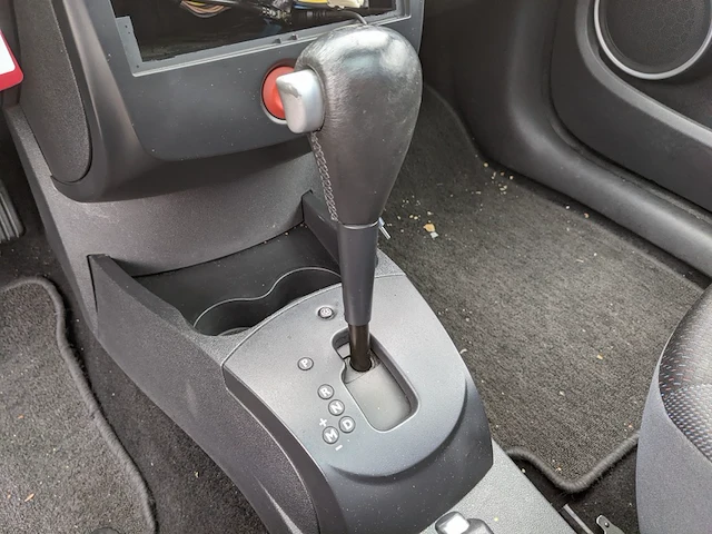 Personenauto renault, clio 1.6, bouwjaar 2006 - afbeelding 15 van  42