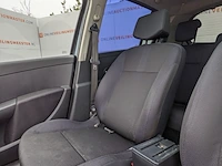Personenauto renault, clio 1.6, bouwjaar 2006 - afbeelding 16 van  42