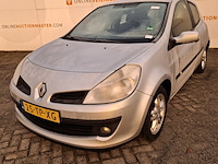 Personenauto, renault, clio 1.6, grijs, 2007 - afbeelding 8 van  36