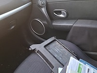 Personenauto, renault, clio 1.6, grijs, 2007 - afbeelding 25 van  36