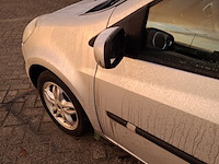 Personenauto, renault, clio 1.6, grijs, 2007 - afbeelding 36 van  36