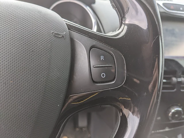Personenauto renault, clio estate , zwart, bouwjaar 2015 - afbeelding 15 van  49
