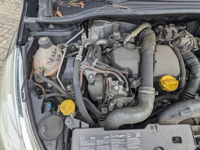 Personenauto renault, clio estate , zwart, bouwjaar 2015 - afbeelding 38 van  49