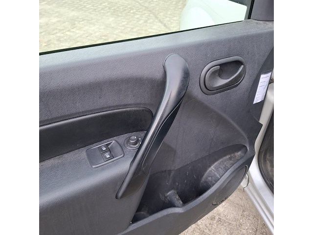 Personenauto, renault, kangoo - afbeelding 7 van  48