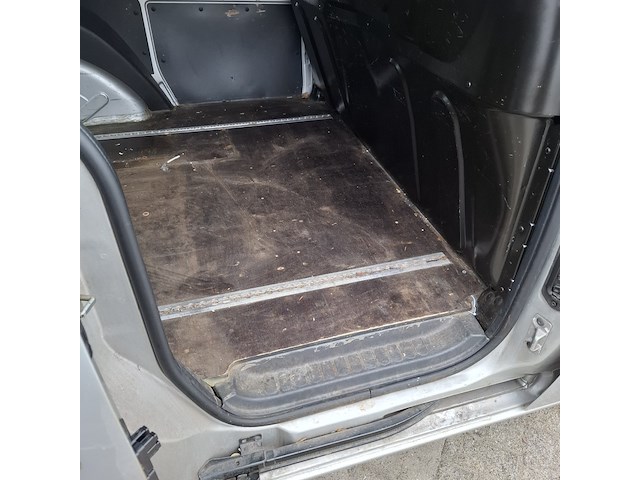 Personenauto, renault, kangoo - afbeelding 31 van  48