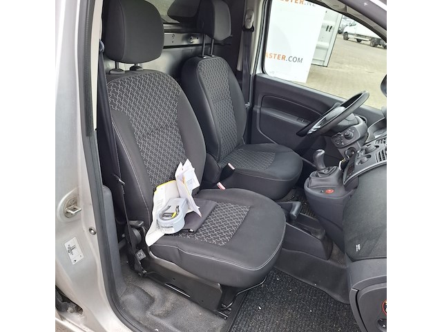 Personenauto, renault, kangoo - afbeelding 33 van  48