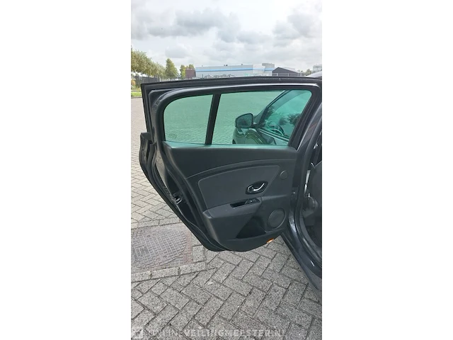 Personenauto renault, mégane - 1.5 dci, grijs, bouwjaar 2012 - afbeelding 21 van  43