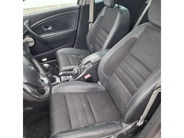 Personenauto renault, mégane 1.2 tce bose, grijs, bouwjaar 2014 - afbeelding 9 van  52