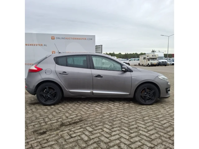 Personenauto renault, mégane 1.2 tce bose, grijs, bouwjaar 2014 - afbeelding 34 van  52