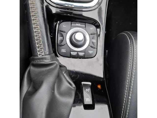 Personenauto renault, mégane 1.2 tce bose, grijs, bouwjaar 2014 - afbeelding 47 van  52