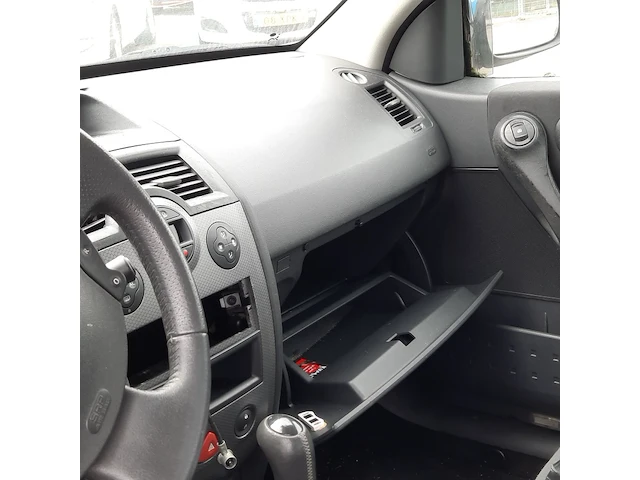 Personenauto renault, mégane 1.4-16v expression luxe, 2003 - afbeelding 31 van  44