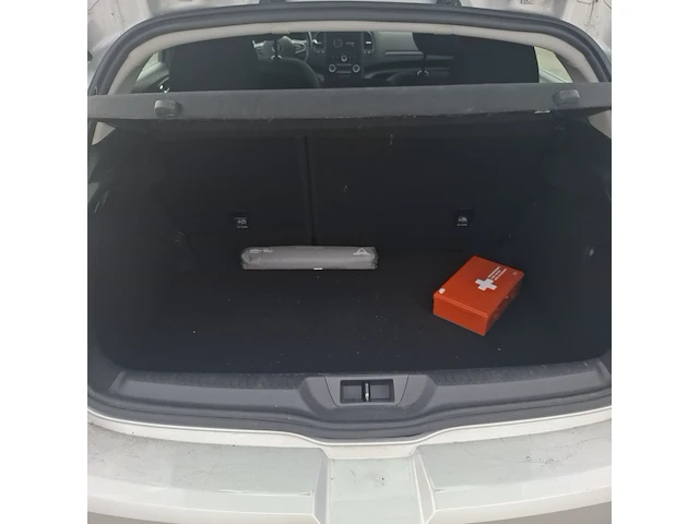 Personenauto, renault, megane, 2019 - afbeelding 26 van  41