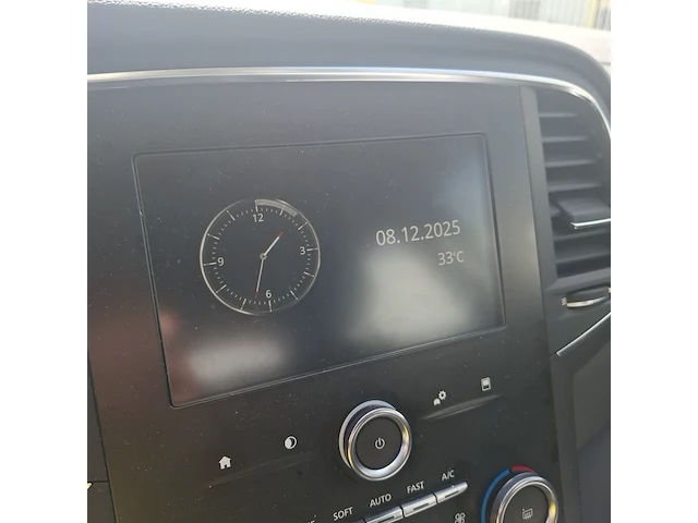 Personenauto, renault, megane, 2019 - afbeelding 15 van  46
