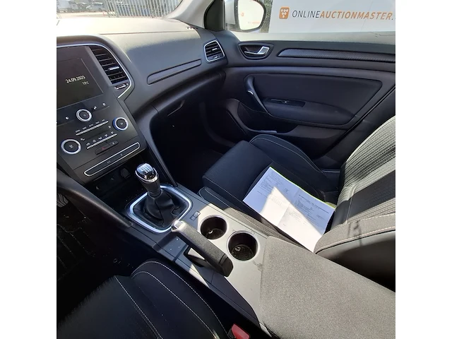 Personenauto, renault, megane, 2019 - afbeelding 10 van  35