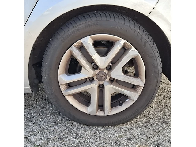 Personenauto, renault, megane, 2019 - afbeelding 18 van  35