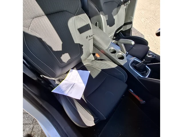 Personenauto, renault, megane, 2019 - afbeelding 25 van  35