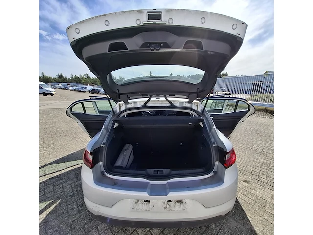 Personenauto, renault, megane, 2019 - afbeelding 26 van  35
