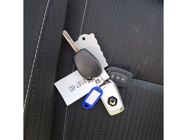 Personenauto, renault, megane, 2019 - afbeelding 29 van  35