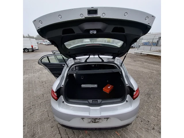 Personenauto, renault, megane, 2019 - afbeelding 64 van  83