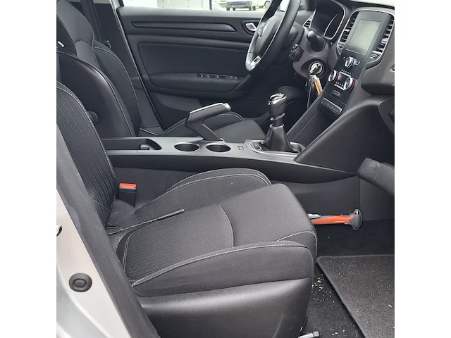 Personenauto renault, megane, bouwjaar 2018 - afbeelding 26 van  42