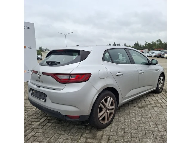 Personenauto renault, megane, bouwjaar 2018 - afbeelding 38 van  42