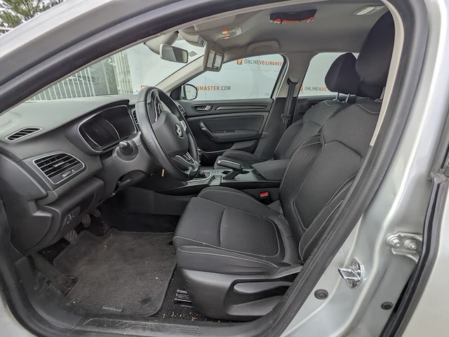 Personenauto renault, megane, bouwjaar 2019 - afbeelding 4 van  50