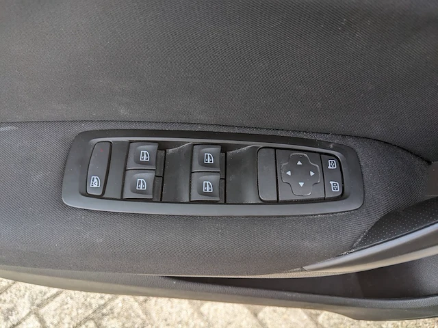 Personenauto renault, megane, bouwjaar 2019 - afbeelding 20 van  51