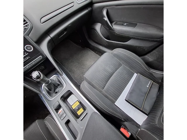 Personenauto renault, megane , bouwjaar 2019 - afbeelding 9 van  47