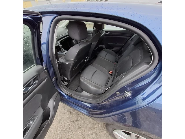 Personenauto renault, megane , bouwjaar 2019 - afbeelding 10 van  47