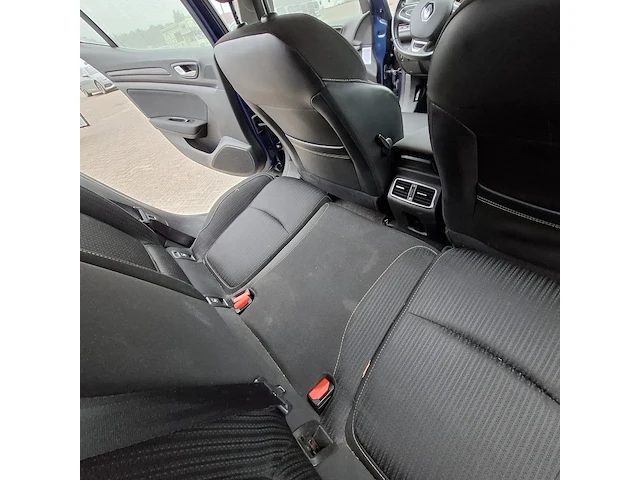 Personenauto renault, megane , bouwjaar 2019 - afbeelding 16 van  47